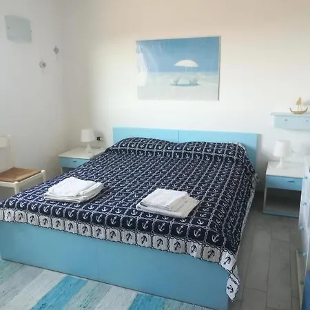 Semesterbostad Casa La Conchiglia Geremèas